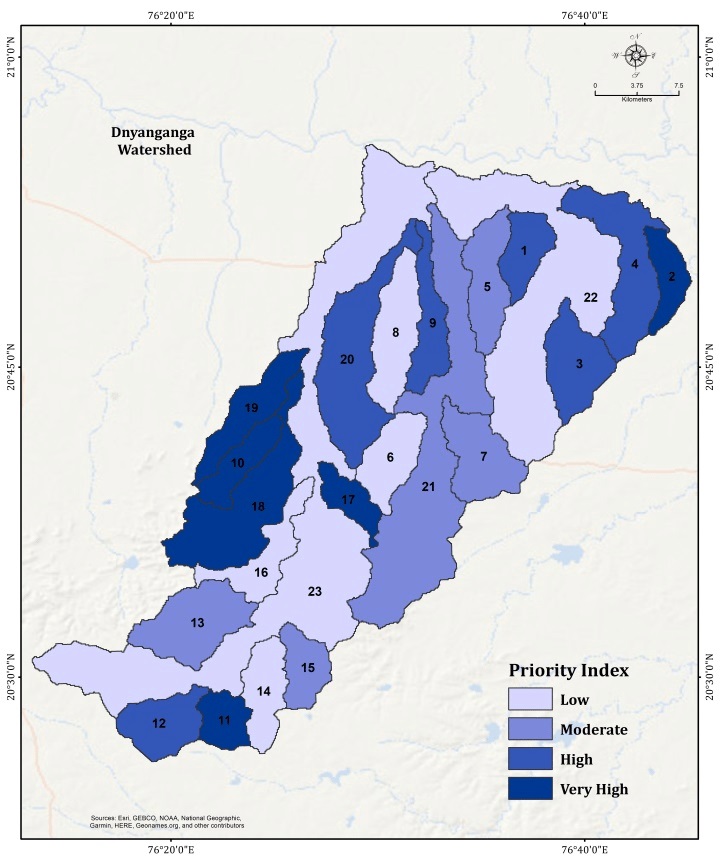 اولويت بندي نواحي کنترل فرسايش خاک با استفاده از تکنيک هاي ارزيابي چندمعياره و GIS