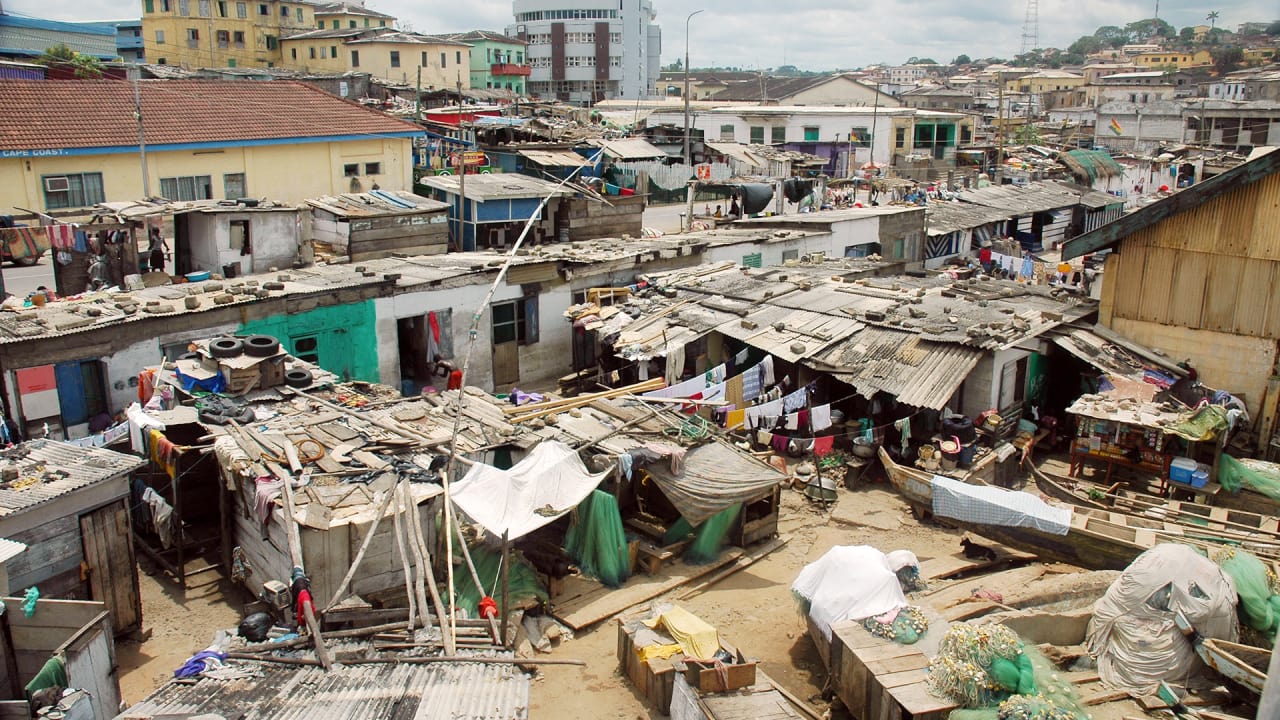 شناسايي و ارزيابي توسعه و فقر انساني در شهرها با استفاده از GIS و HDI (مطالعه موردي: محلات شهري يزد)