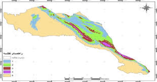 تاثير ژئومورفولوژي در مکان يابي دفن زباله هاي شهري شهر نخل تقي با استفاده از GIS